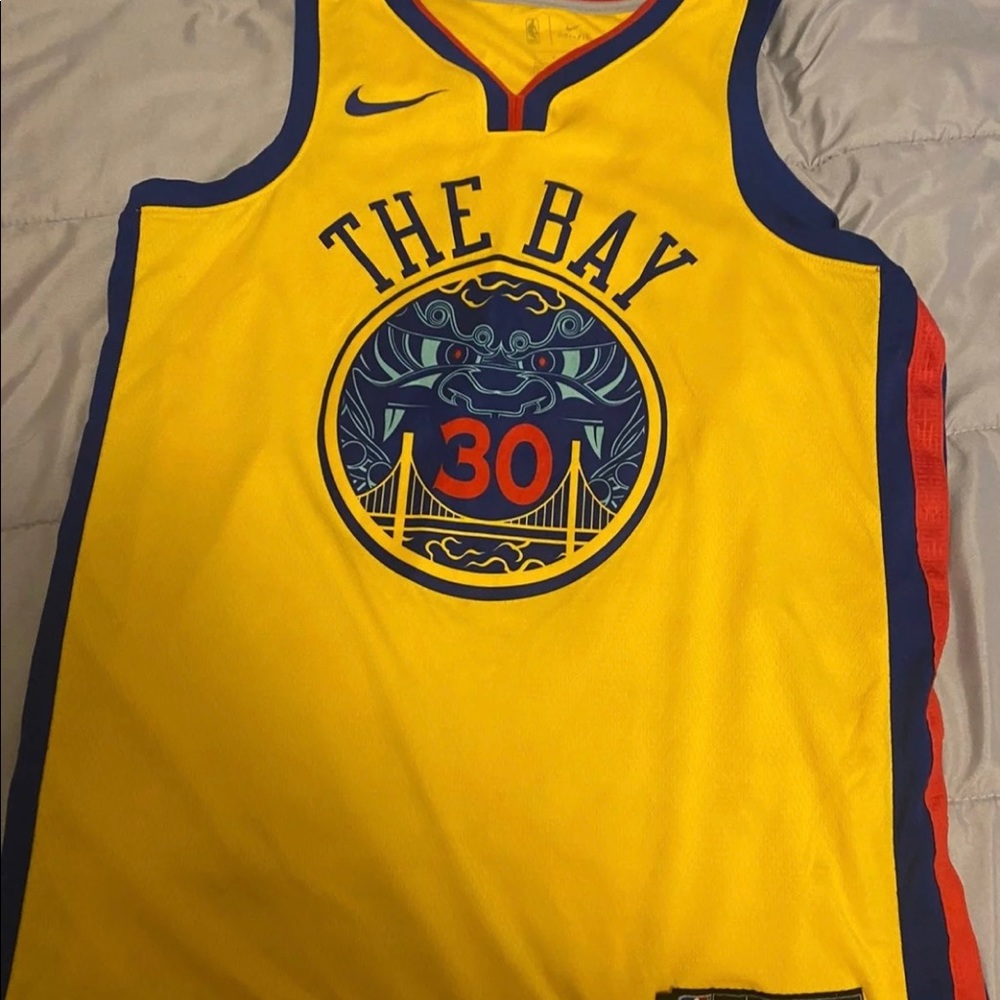 Steph Curry “The Bay” jersey